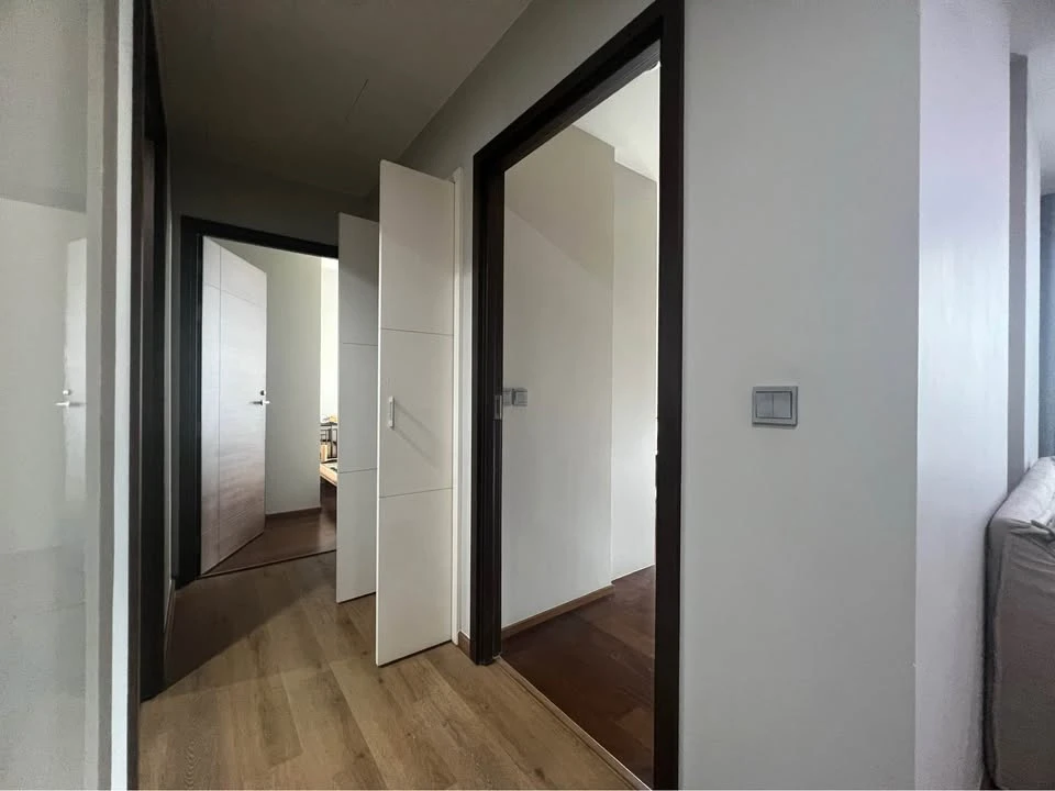 For sale: Quattro by Sansiri, 31st floor, fully furnished and equipped with electrical appliances. Reserve now, don't miss out!