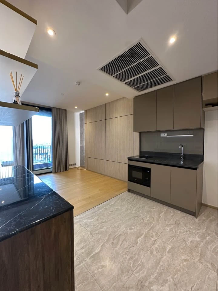 Condo for sale rent Ashton Asoke-Rama 9 very nice decorated room super premium furniture Not booking is considered a mistake.
