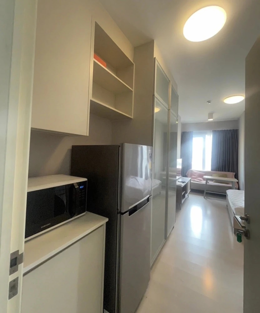 Condo for sale: Chapter One Eco Ratchada–HuaiKhwang, high floor unit, fully furnished, beautiful view, good ventilation. Book now!
