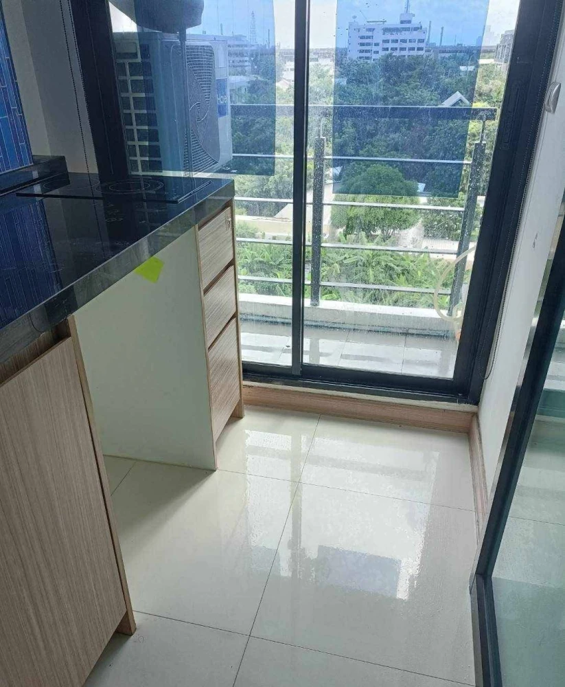 Condo for sale: Chateau In Town Sukhumvit 62/1, nice room, not too high floor, good breeze, reserve now+++