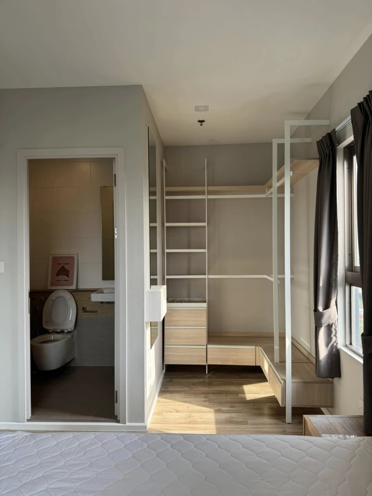 Condo for sale Ease 2 Rama 2, decorated room, nice to live in, complete facilities, hurry and reserve now, don't delay.