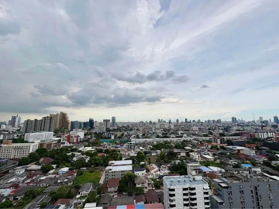 For sale: Condo Ideo Mix Phahon Yothin, ready to move in, spacious room, high floor, comfortable, open city view, hurry and book now, don't miss out++