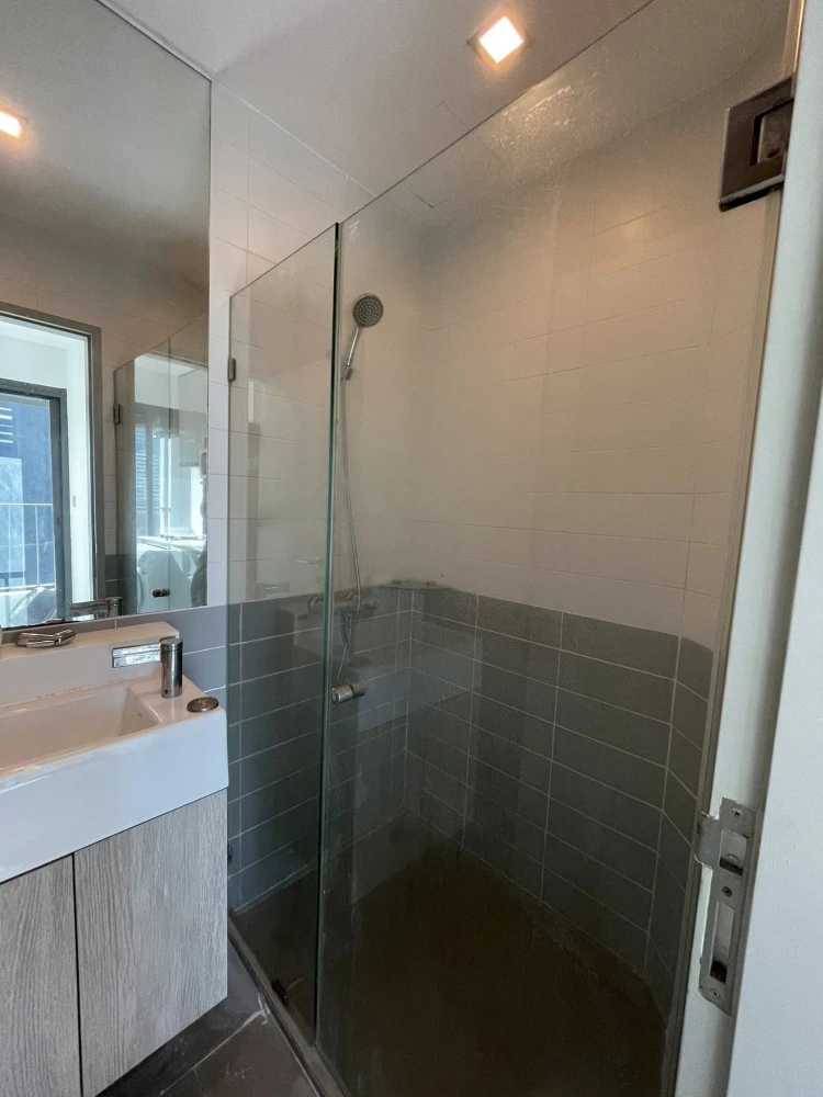 For sale: Condo IDEO MOBI RAMA 9, ready to move in, Fully Furnished, great price, everything here, must book now.