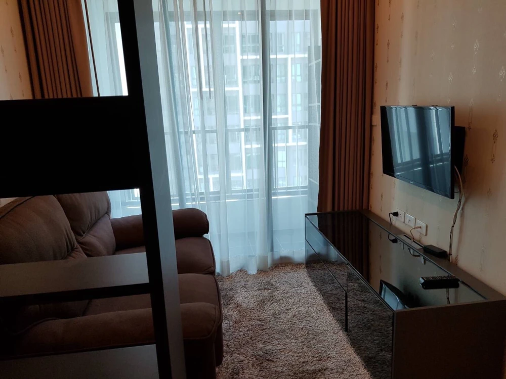 Condo for sale, Ideo Mobi Charan Interchange, nice room, good size, fully furnished, high floor, bang price, hurry to book
