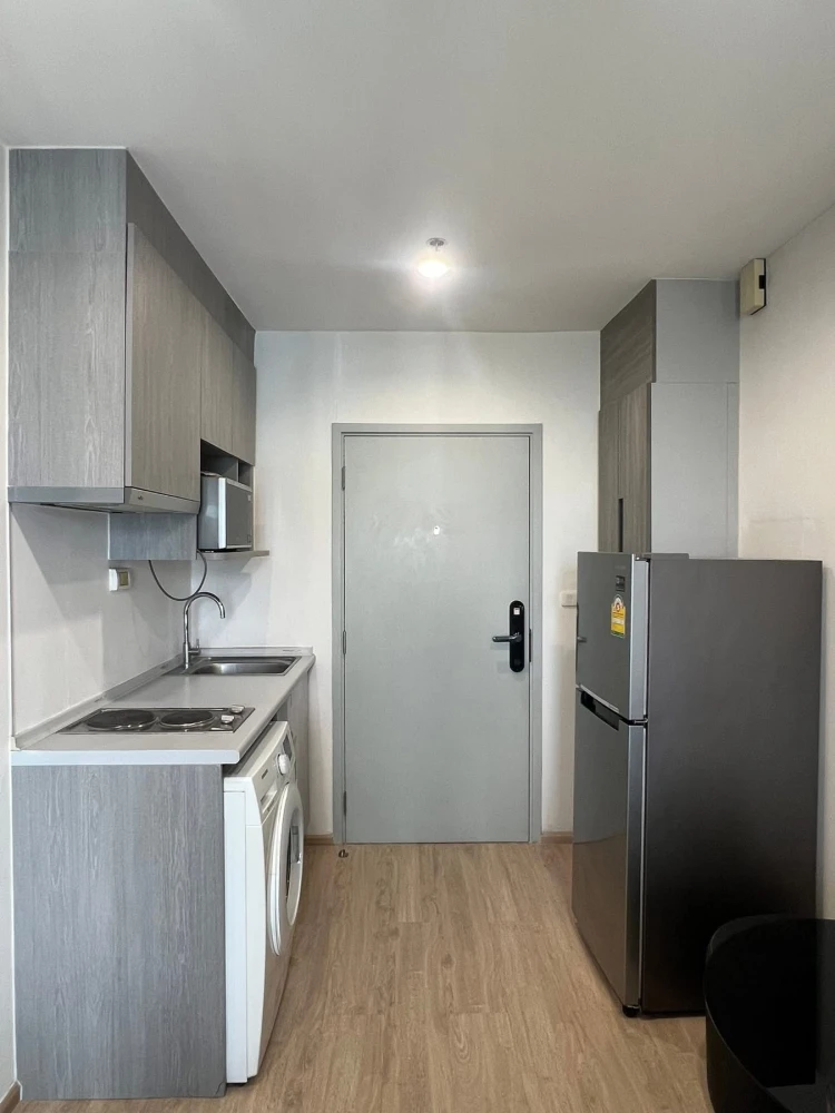 Condo for sale: Ideo Sathorn-Tha Phra, high floor unit, ready to move in, fully furnished. Book now!