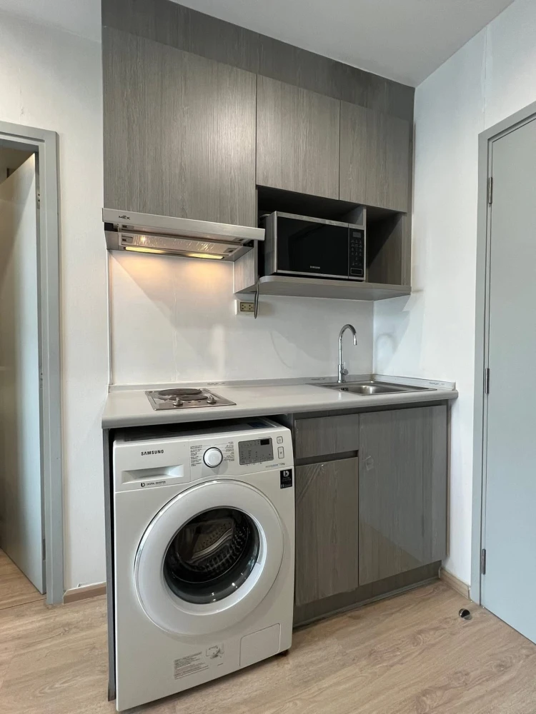 Condo for sale: Ideo Sathorn-Tha Phra, high floor unit, ready to move in, fully furnished. Book now!