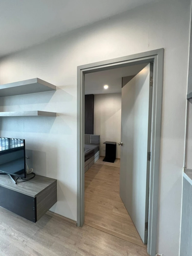 Condo for sale: Ideo Sathorn-Tha Phra, high floor unit, ready to move in, fully furnished. Book now!