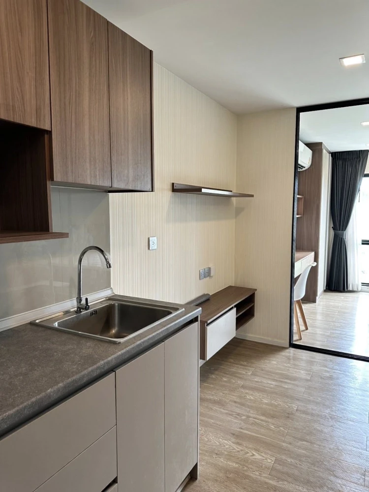 Condo for sale: Kave Town Space, separate rooms, perfectly divided into zones. Buy now, don't let go.