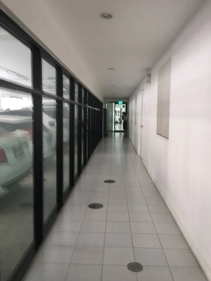 Condo for sale, Lib Ramkhamhaeng 43/1, empty room, reasonable price. Room decorating enthusiasts, you definitely can't miss this.