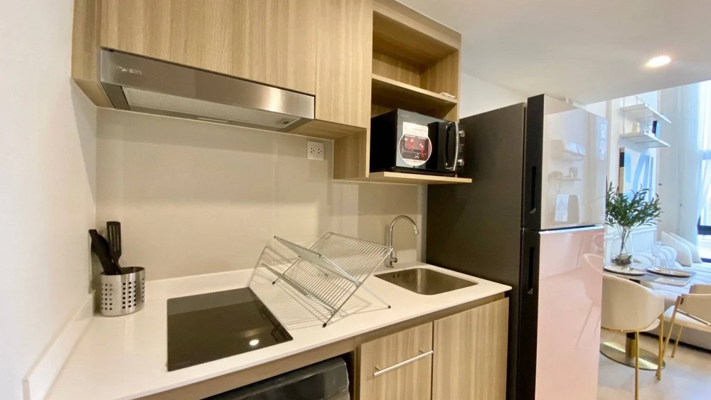 Life Rama 4 – Asoke Condo for Sale ✨ High-Floor Duplex with Stunning Benjakitti Park View