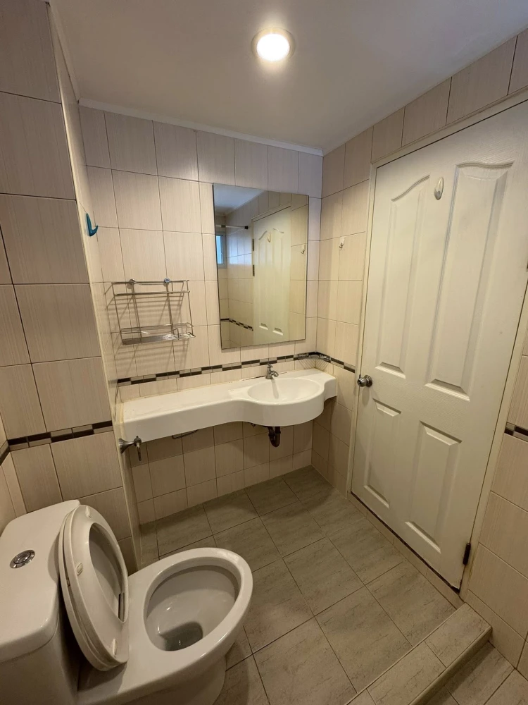 Condo for sale, Lumpini Ville Bangkhae, ready to move in, fully furnished, high floor, corner room, great deal, if you don't reserve, you'll miss out+