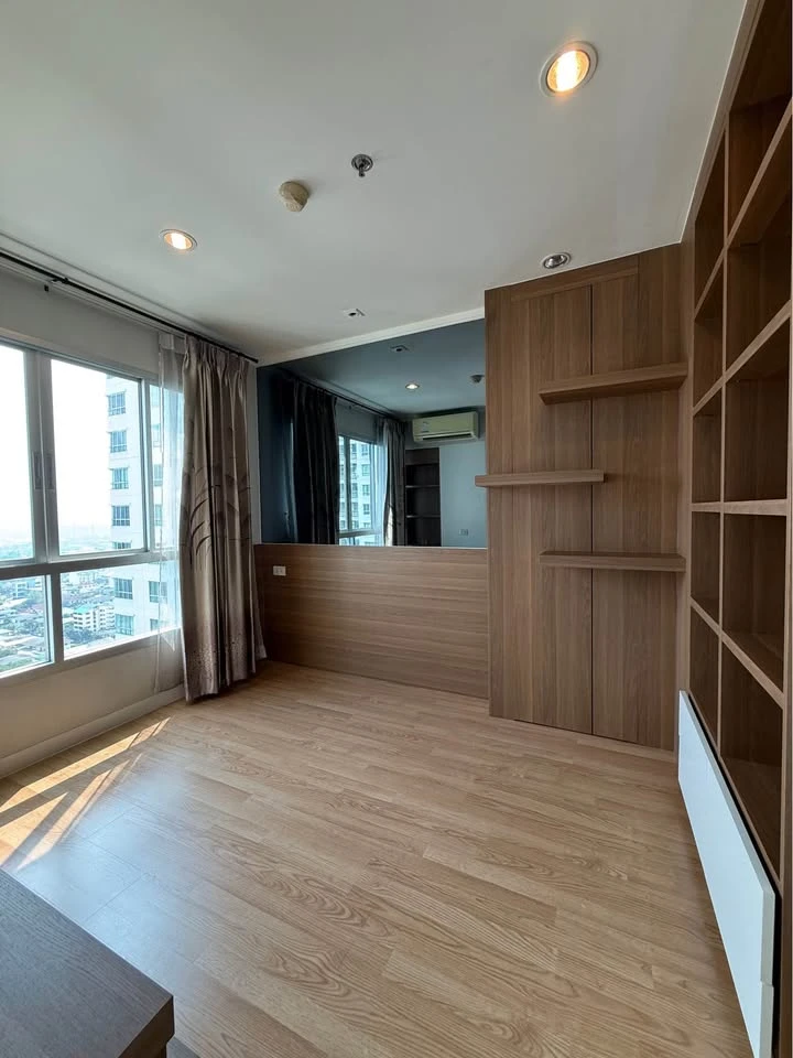 Condo for sale Lumpini Ville Chaengwatthana Pakkret, high floor, good view, spacious room, ready to move in, just bring your bags++