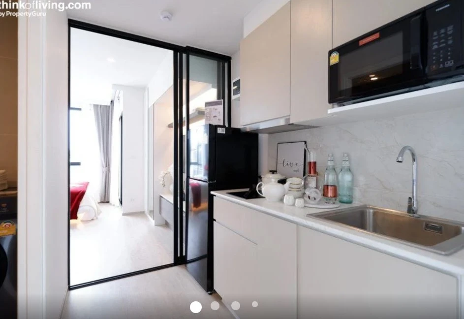 For sale Condo Place 168, luxuriously decorated room, fully built-in, ready to move in. Reserve now!!