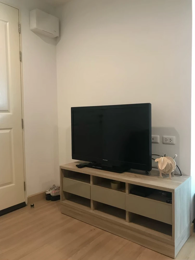 Condo for sale The Niche ID Seri Thai, 6th floor, size 28 sq m., garden side, room in a quiet corner, don't miss it!