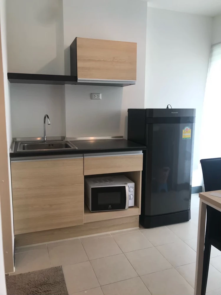 Condo for sale The Niche ID Seri Thai, 6th floor, size 28 sq m., garden side, room in a quiet corner, don't miss it!