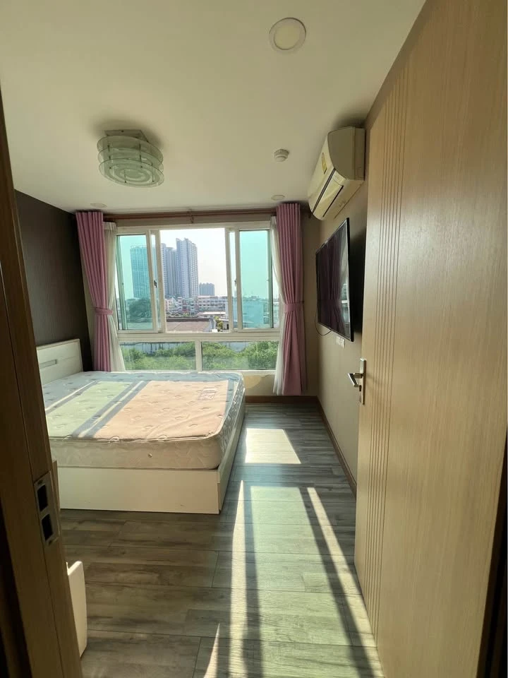 Condo for sale: The Oscar Phetkasem 58, ready to move in, fully furnished, just bring your own luggage and move in++