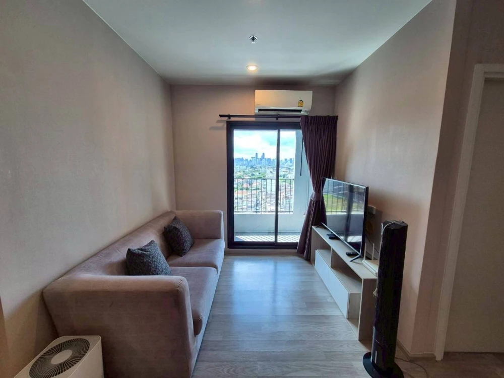 Condo for sale/rent: The Privacy Rama 9, empty room, spacious, high floor, city view. Reserve now, don't miss out!