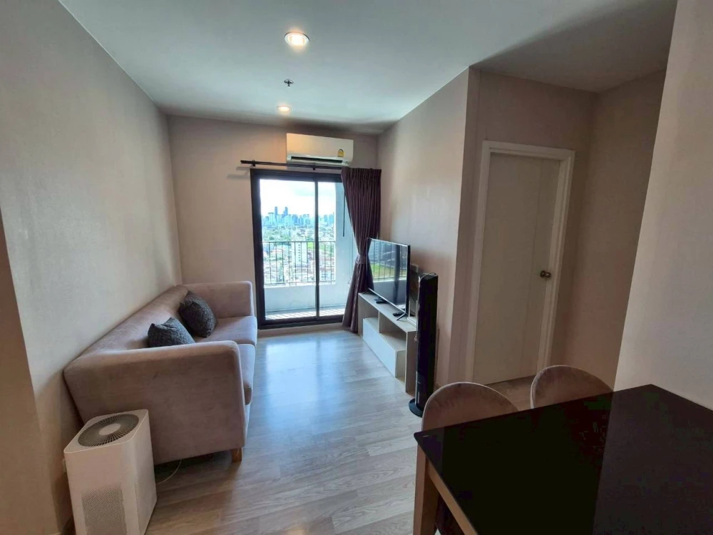 Condo for sale/rent: The Privacy Rama 9, empty room, spacious, high floor, city view. Reserve now, don't miss out!