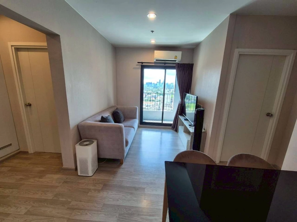 Condo for sale/rent: The Privacy Rama 9, empty room, spacious, high floor, city view. Reserve now, don't miss out!
