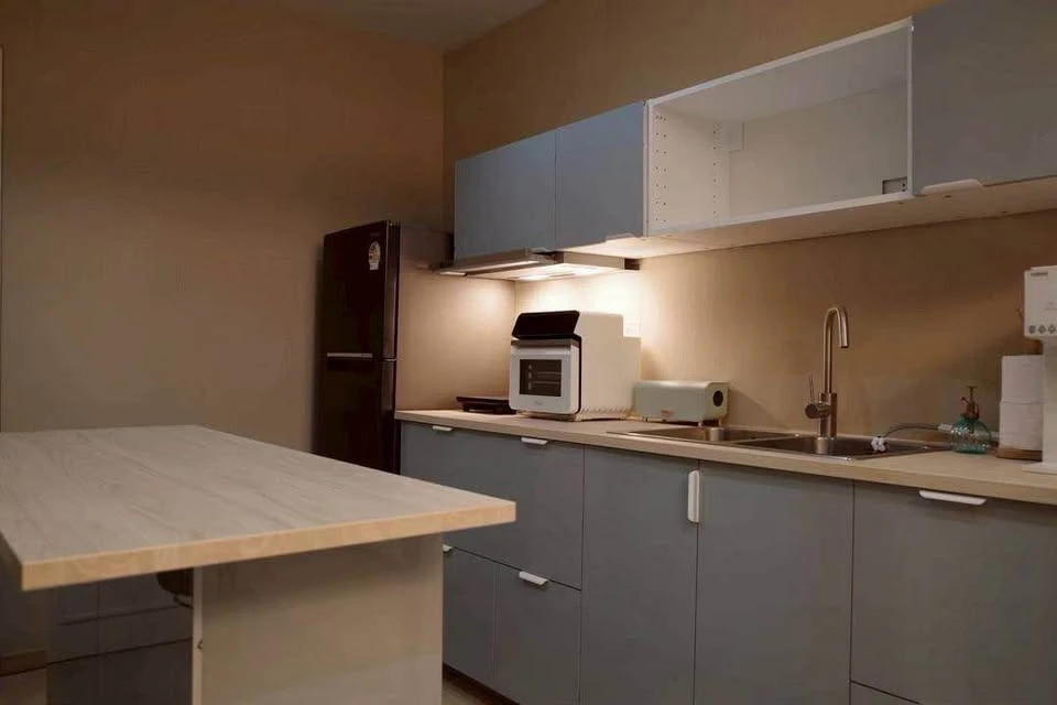 Condo for sale: The Seed Musee Sukhumvit 26, ready to move in, very spacious room, comfortable, fully furnished, reserve now!