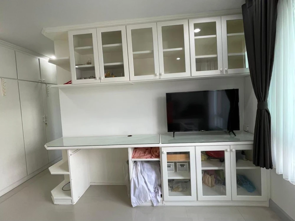 Condo for sale: Wish @ Siam, ready to move in, fully furnished, good price, must hurry to reserve.