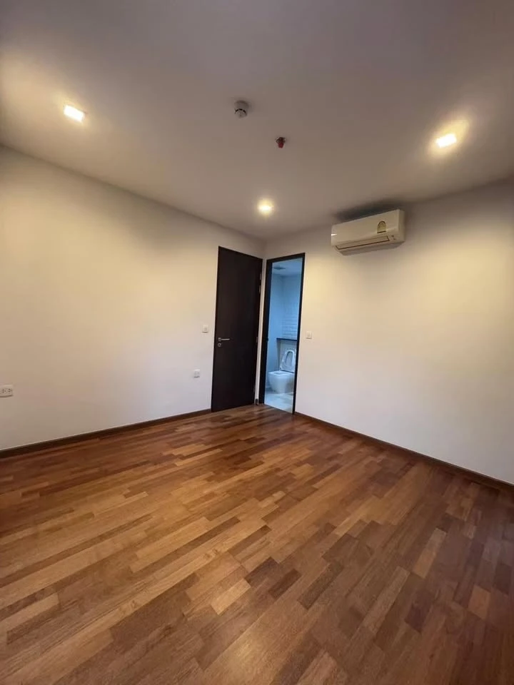 Condo for sale: Wish Signature Midtown Siam, corner room with a nice view to the north, spacious and comfortable, book now before you miss out!!