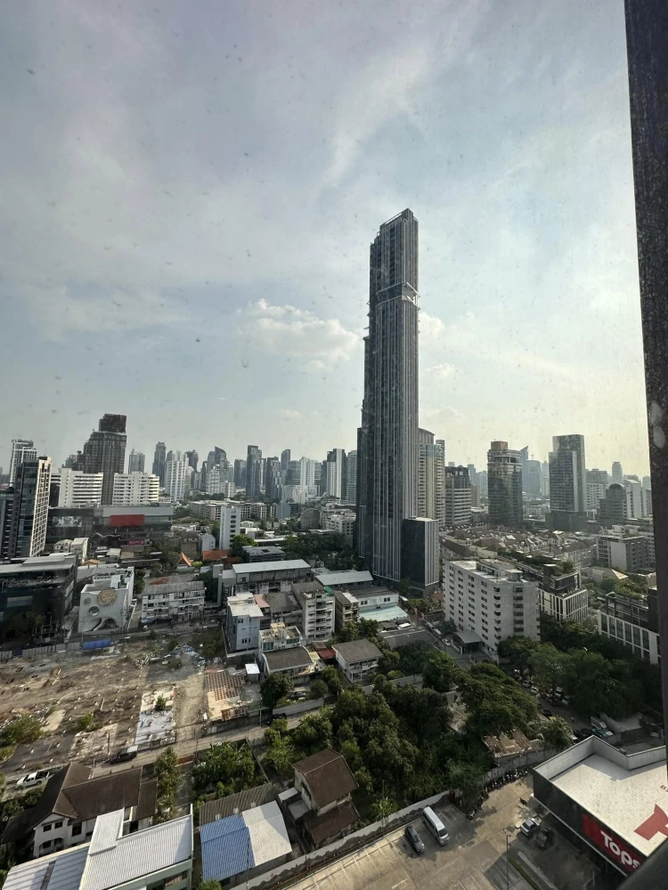 Condo for sale, XT Ekkamai, ready room, 19th floor, high view, complete in one place If interested, hurry up to move to reserve quickly.