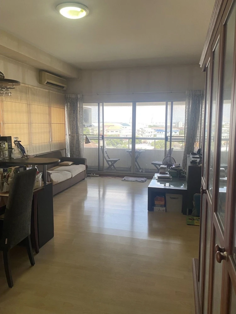 Condo for sale, Garden Court, ready to move in, fully furnished, just bring your bags+++