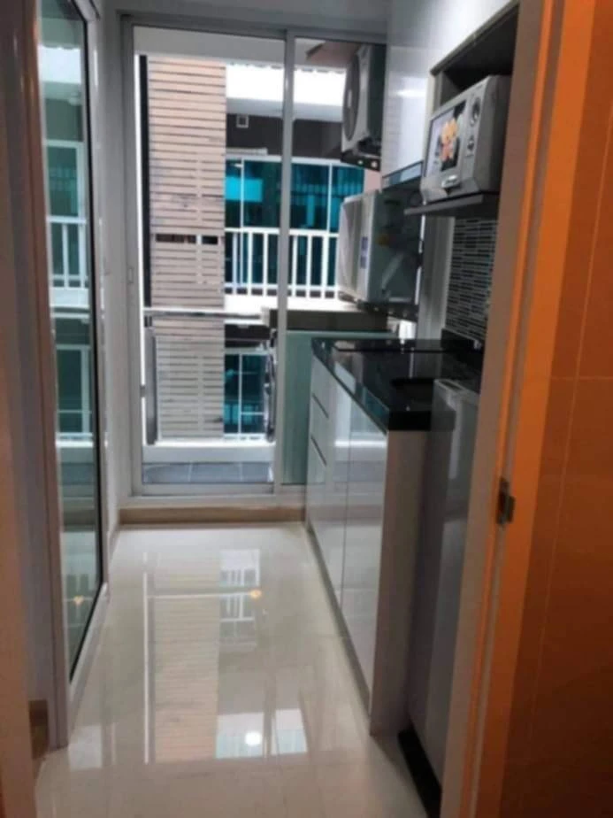 Condo for sale: Chateau In Town Sukhumvit 64 Sky Moon. Bright and airy unit, perfect for a comfortable living experience. Buy now!!