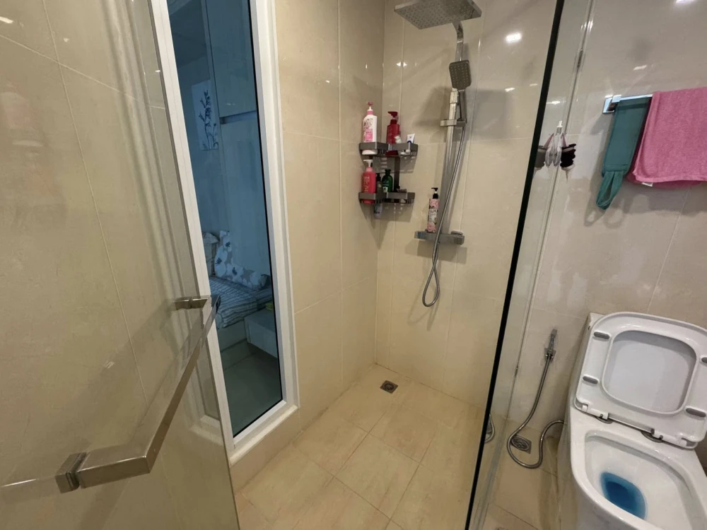 Condo for sale, City Garden Olympus (South Pattaya), 1 bedroom, 1 bathroom, city view, with built-in furniture, must book.