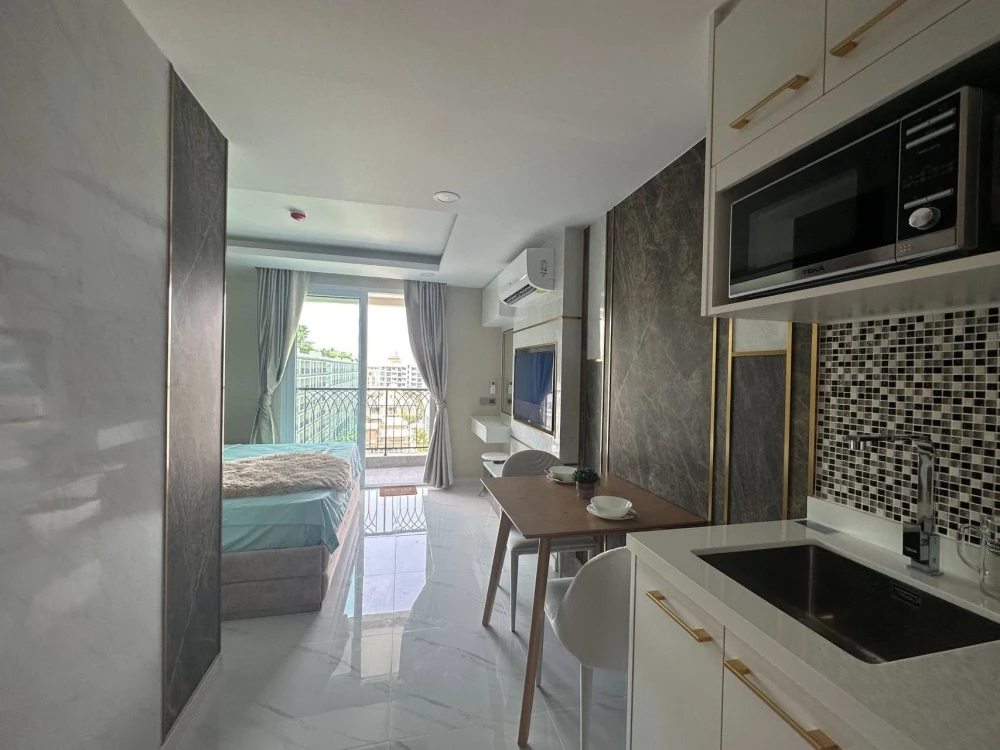 Condo for sale: Dusit Grand Park, ready to move in, comes with complete amenities. Reserve now+++