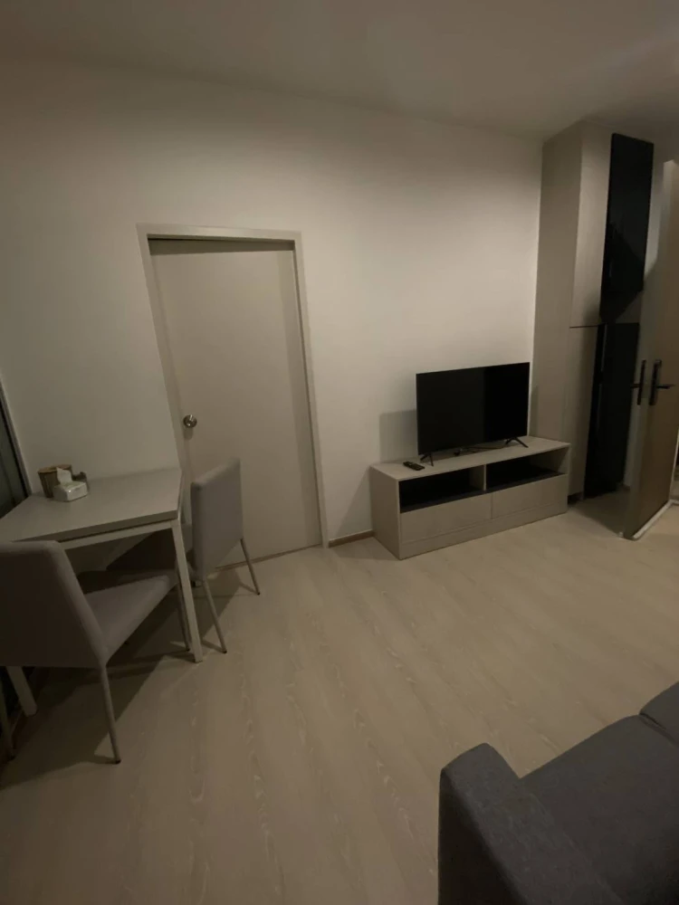 Condo for sale: Niche Mono Sukhumvit-Poo Chao. Beautiful unit, great price. Buy now!!