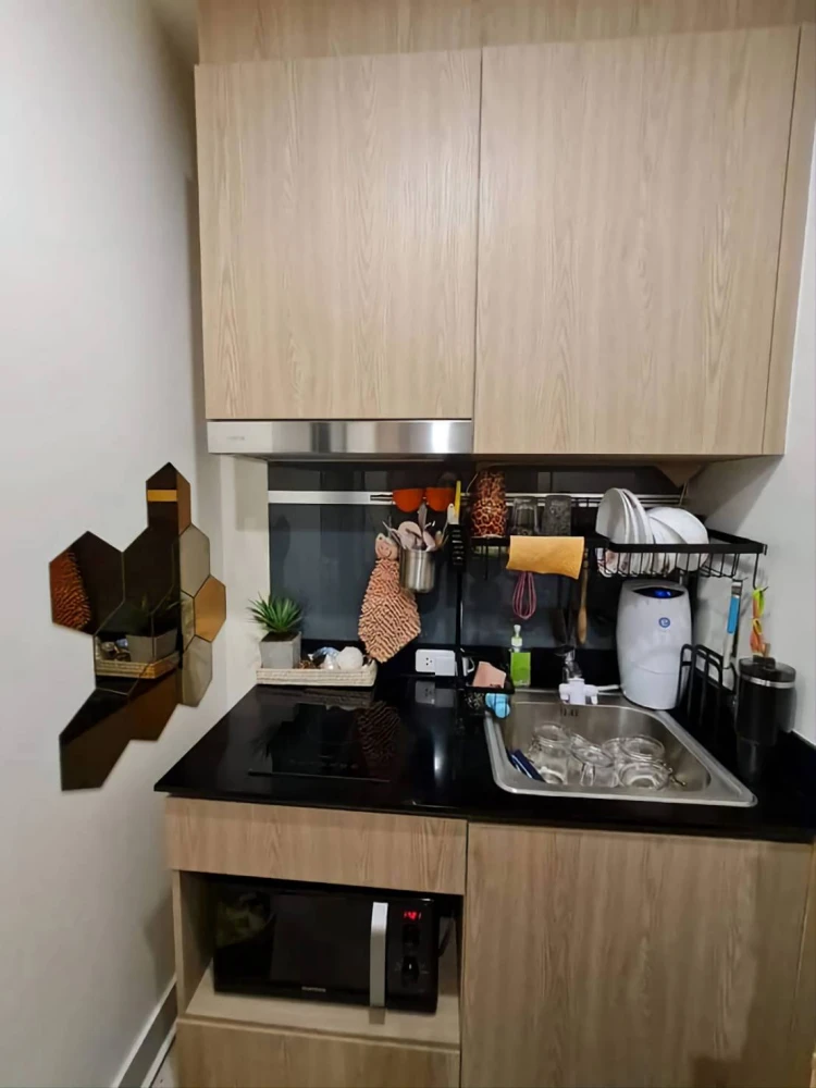Condo for sale, Niche Mono Charoennakorn, beautiful pool view, convenient transportation, good location, worth investing, don't miss it!!