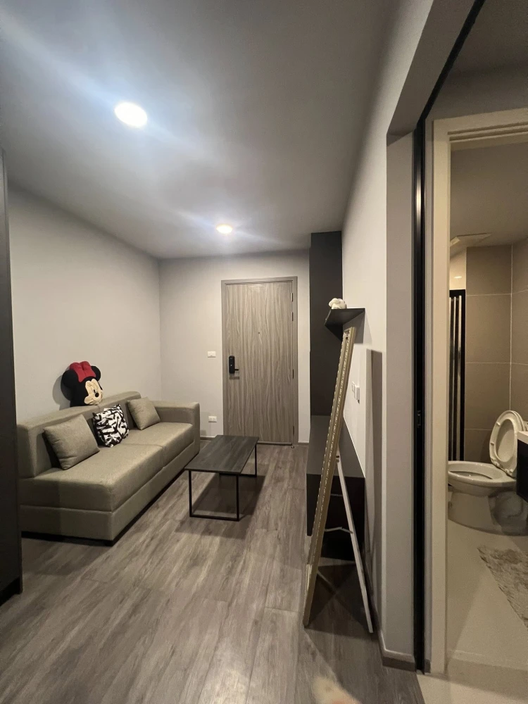 Condo for sale, Monte Rama 9, ready to move in, comes with a very good price. You must not miss it.