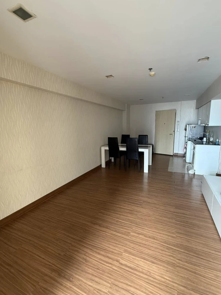 Condo for sale, My Resort Bangkok, spacious room, great usable space, hurry and reserve now.