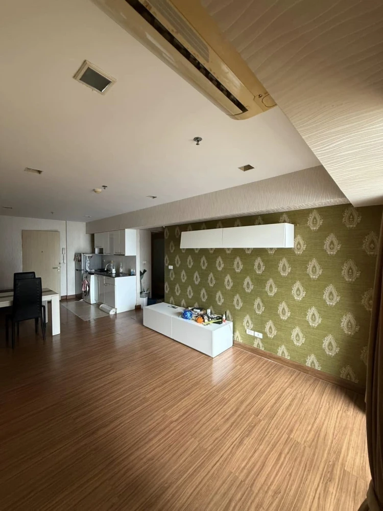 Condo for sale, My Resort Bangkok, spacious room, great usable space, hurry and reserve now.