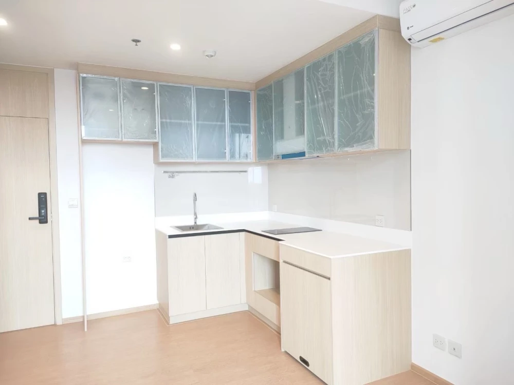 Condo for sale, Maru Ekkamai 2, 19th floor, beautiful view, not blocked, very private, come and reserve today.