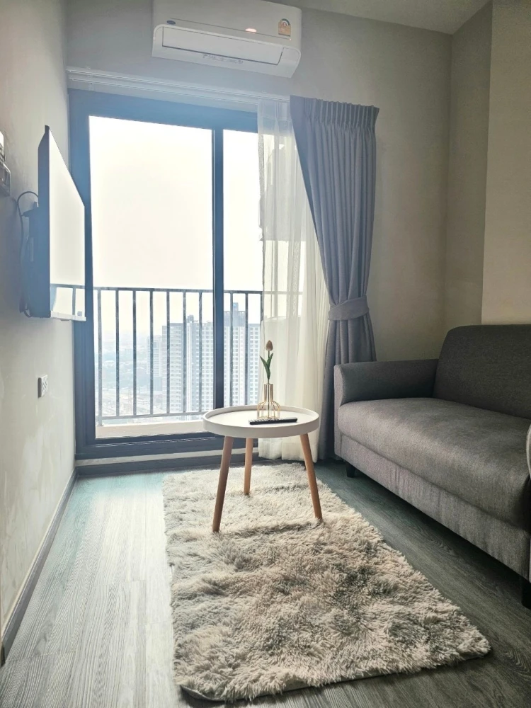 Condo for sale: Richpark Triple Station. Great location, attractive price. Buy now!!