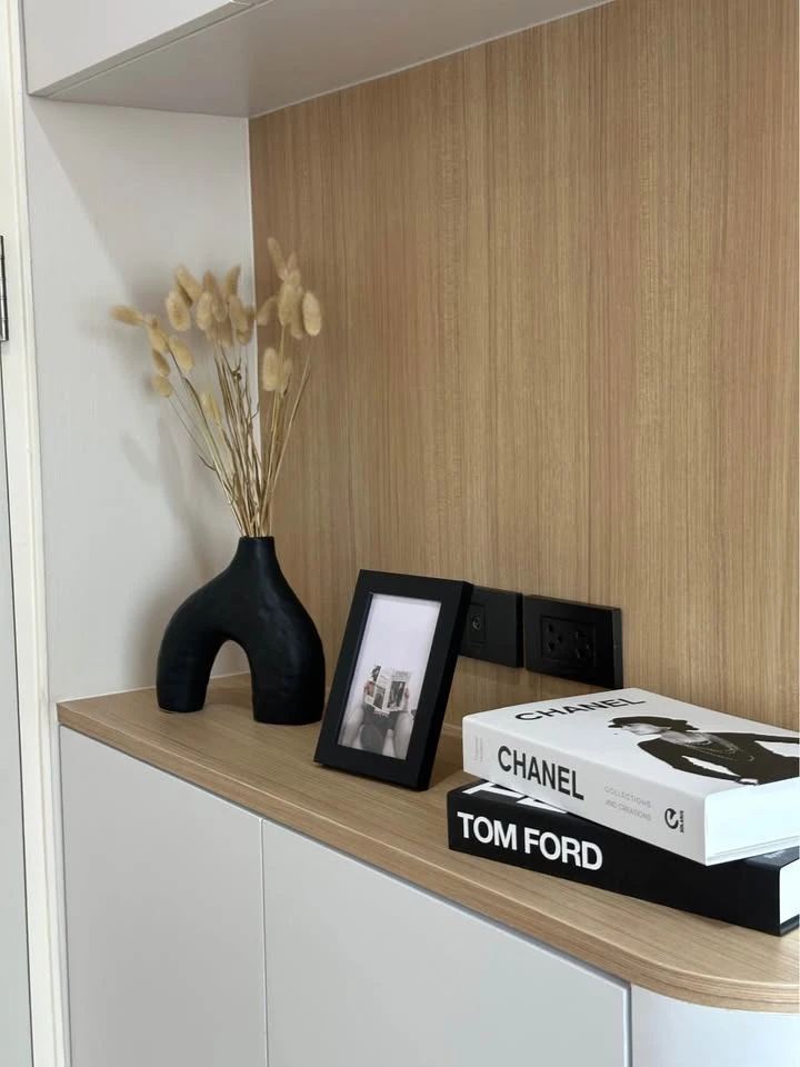 Condo for sale, Lumpini Park Nawamin-Sriburapha. Nice unit, fully furnished. Just bring your belongings and move in!