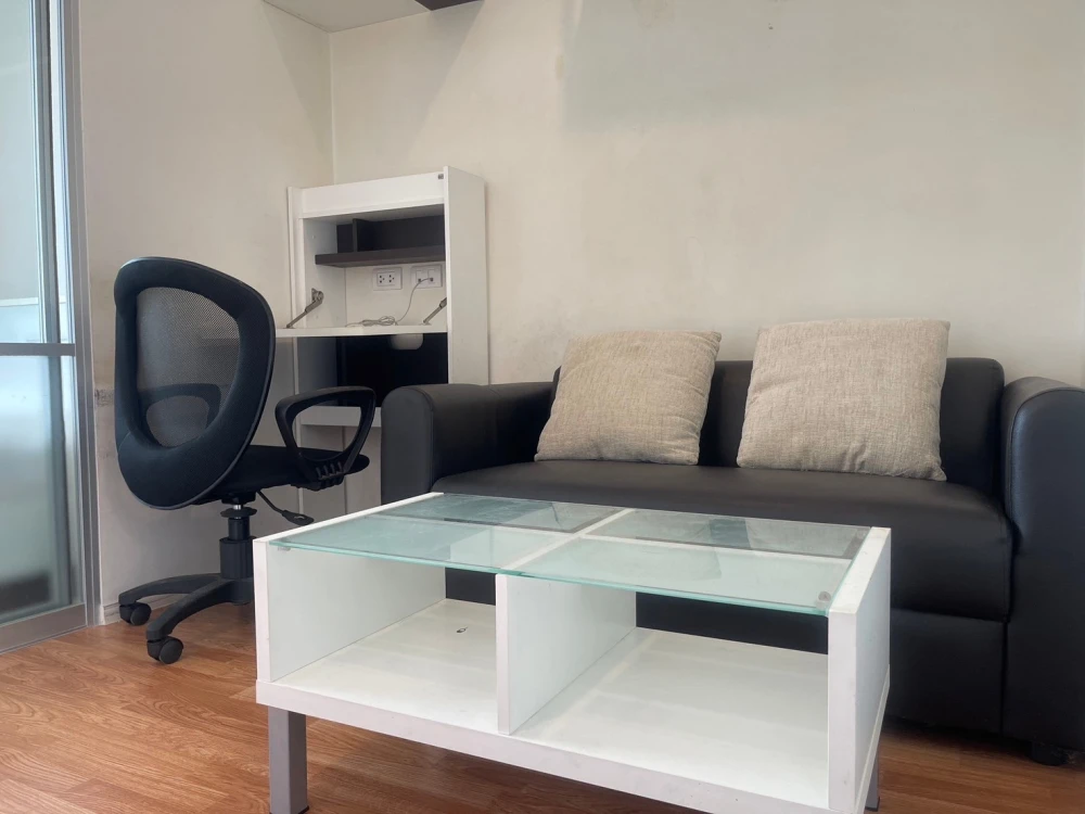 Condo for sale, Lumpini Park Phetkasem 98. Nice unit, high floor, fully furnished. Book now!
