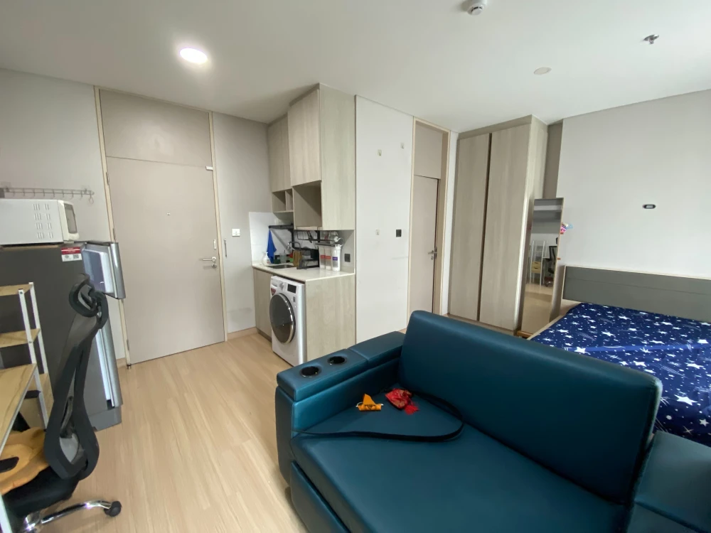 Condo for sale, Lumpini Suite Din Daeng-Ratchaprarop, beautiful room with furniture and complete electrical appliances. Buy now, don't wait.