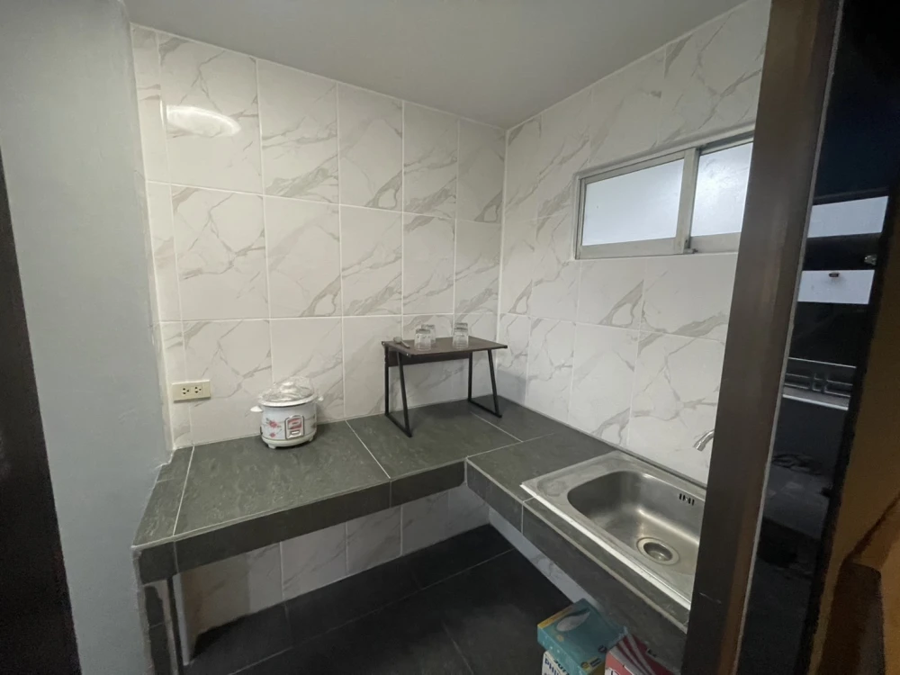 For sale, for rent!! Condo Lumpini Center Sukhumvit 77, 2nd floor, balcony, garden view, fully furnished, ready to move in, don't miss it!!