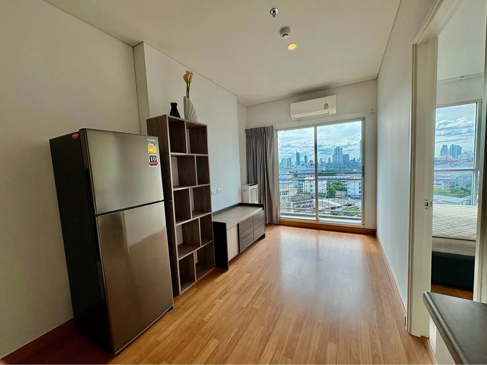 Condo for sale or rent, Lumpini Place Ratchada-Sathu, ready to move in, complete facilities Great value, book now.