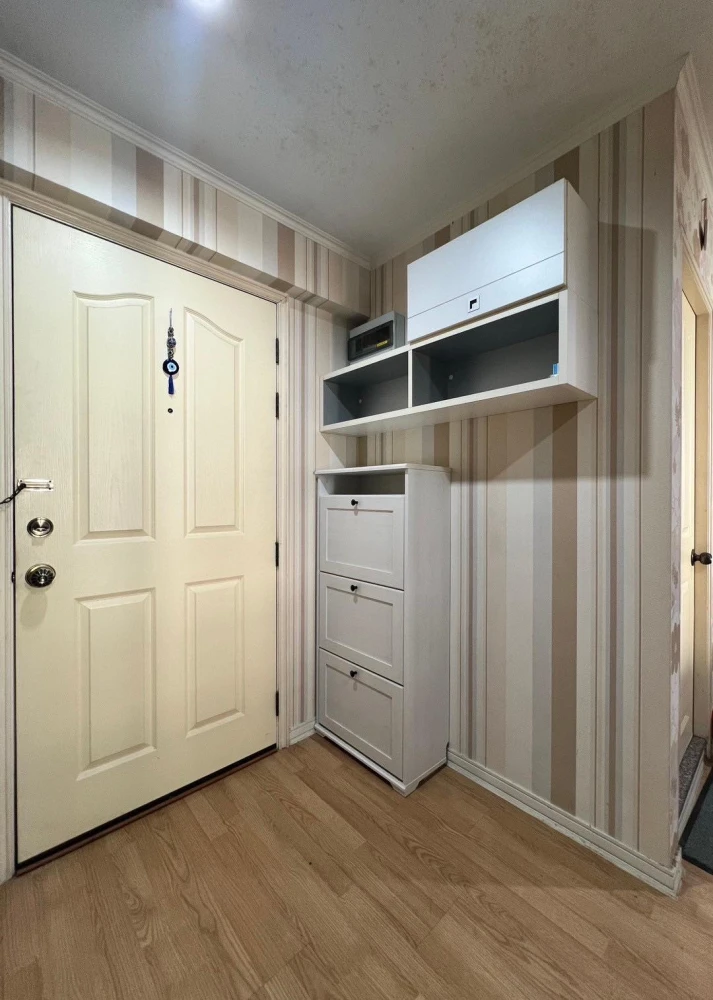 Condo for rent/sale: Lumpini Ville Ramintra-Lak Si, room with good wallpaper, great price, buy now.