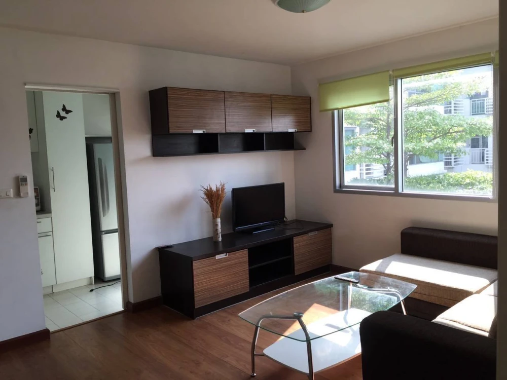 Condo for sale, One Ladprao 28, corner room, 1 bedroom with walk-in closet, fully furnished, just bring your bags and move in.