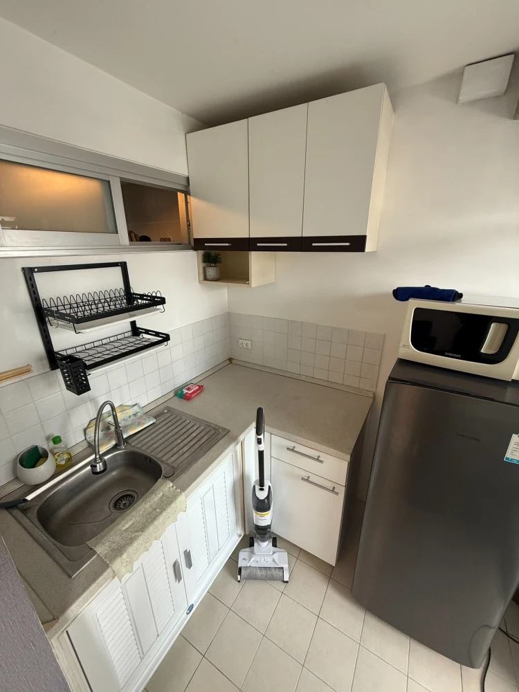 Condo for sale, One X Sathorn-Narathiwat. Check out the great price!