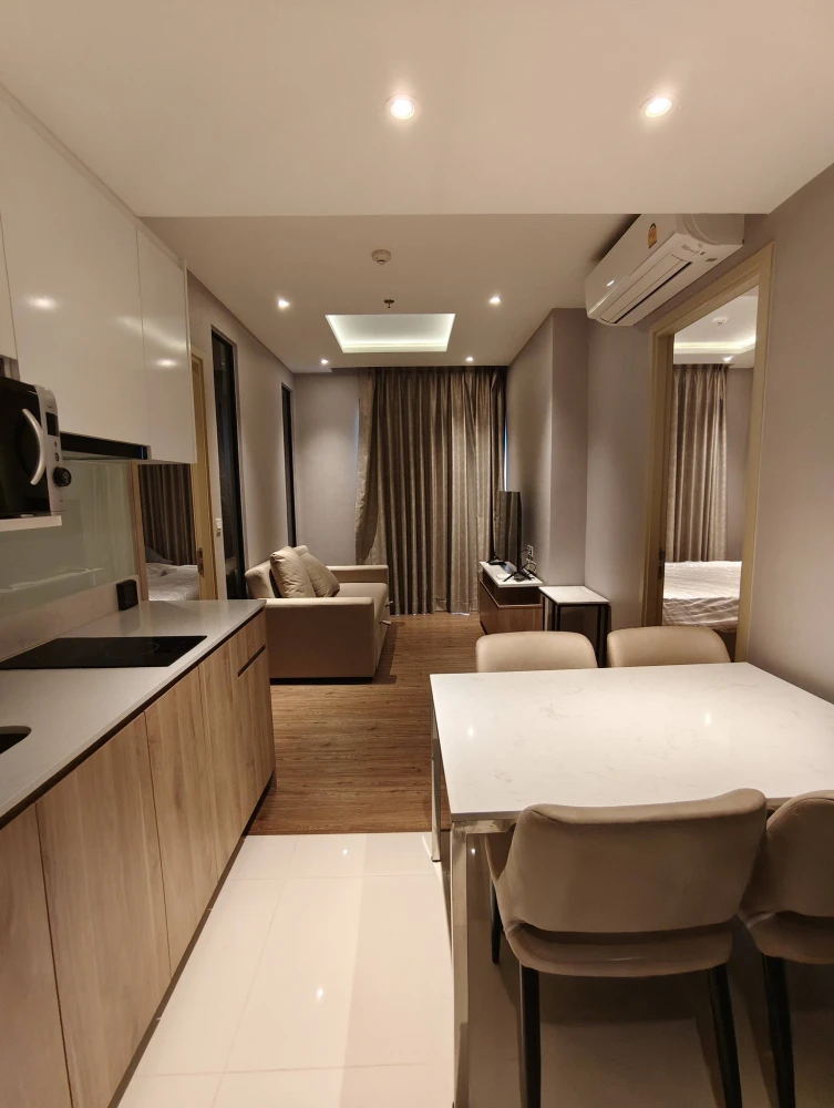 Condo for sale, Once Pattaya. Ready to move in, fully furnished. Spacious and comfortable unit. Book now!