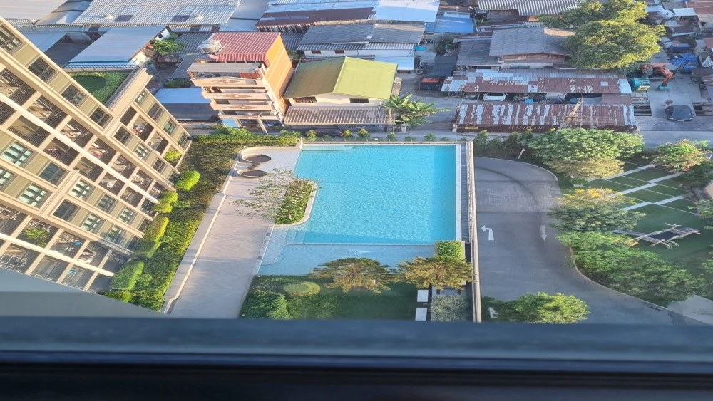 Condo for sale Supalai Lite Tha Phra - Wongwian Yai, furniture + electrical appliances, beautiful view, book now.