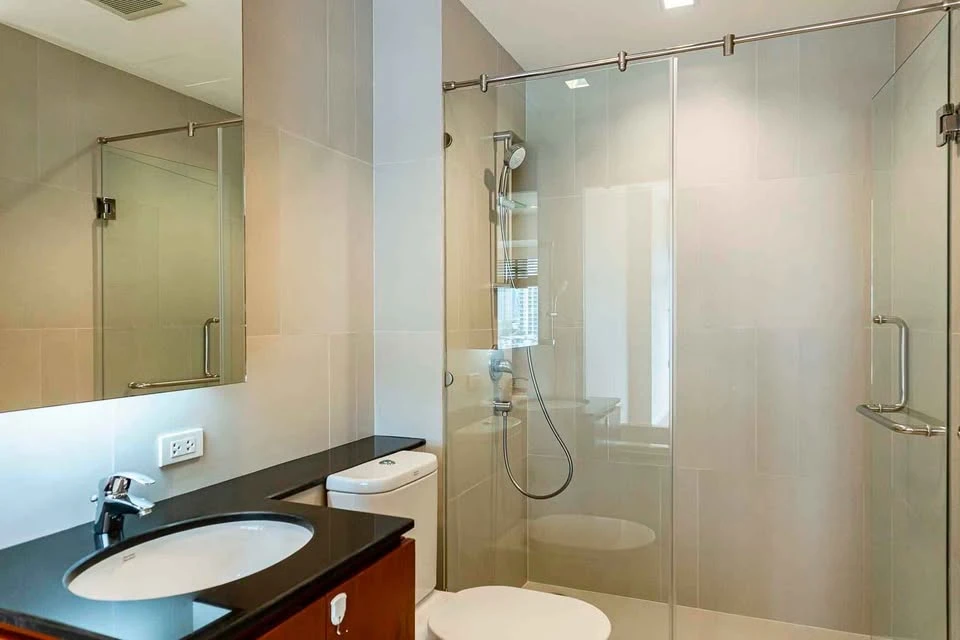 Condo for sale, Amanta Lumpini, large, spacious room, clean, airy, people who like to decorate their rooms, can't miss it.