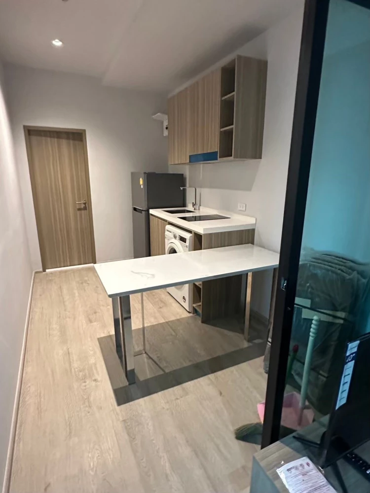 Condo for sale, Altitude Unicorn Sathorn-Tha Phra, ready to move in, fully furnished + electrical appliances, hurry and book now++